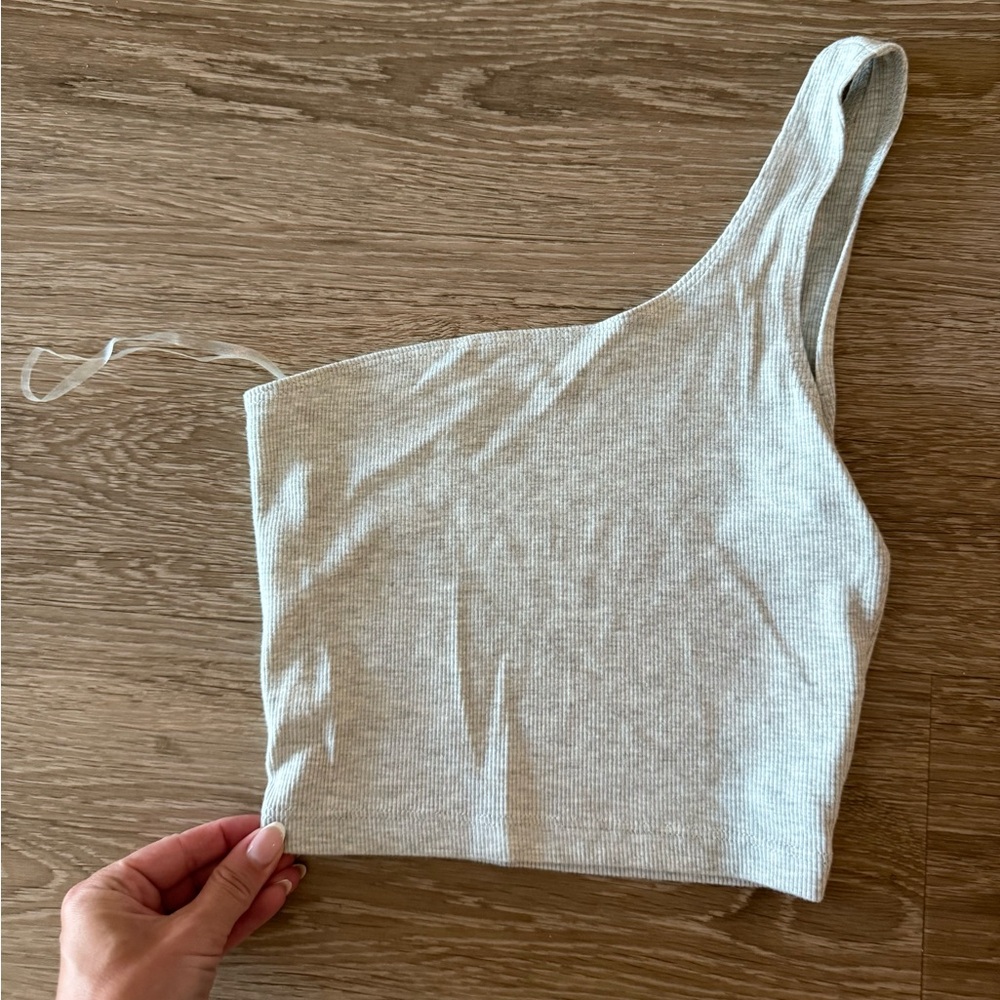 NWOT Joah Brown Single Strap Crop Tank